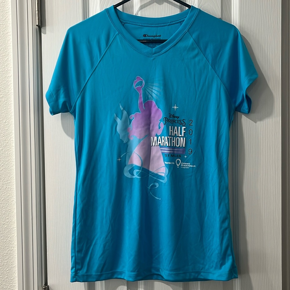 Disney Princess Half Marathon 2019 blue shirt size medium